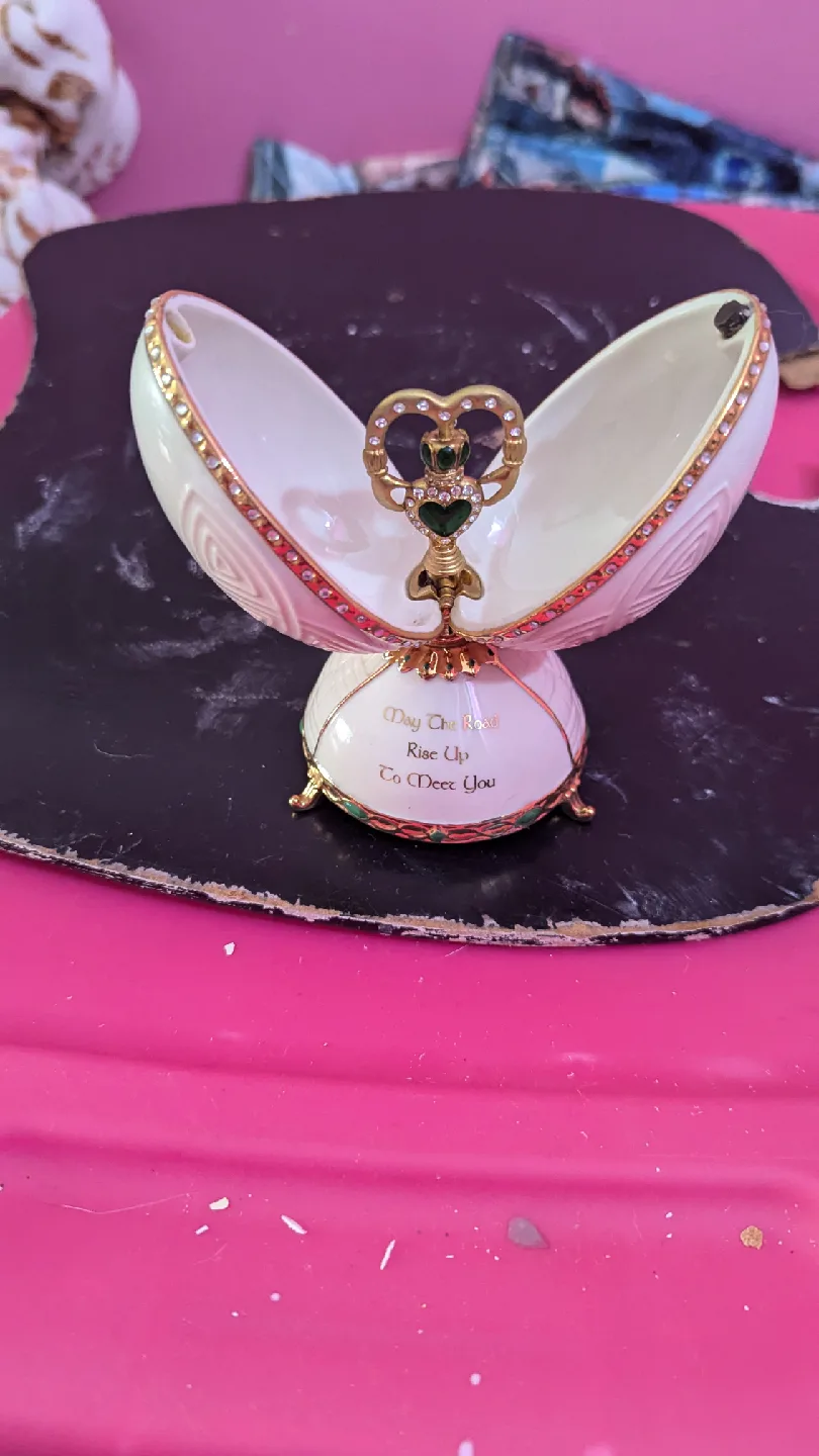 Decorative Egg Trinket Box image indicator(5)