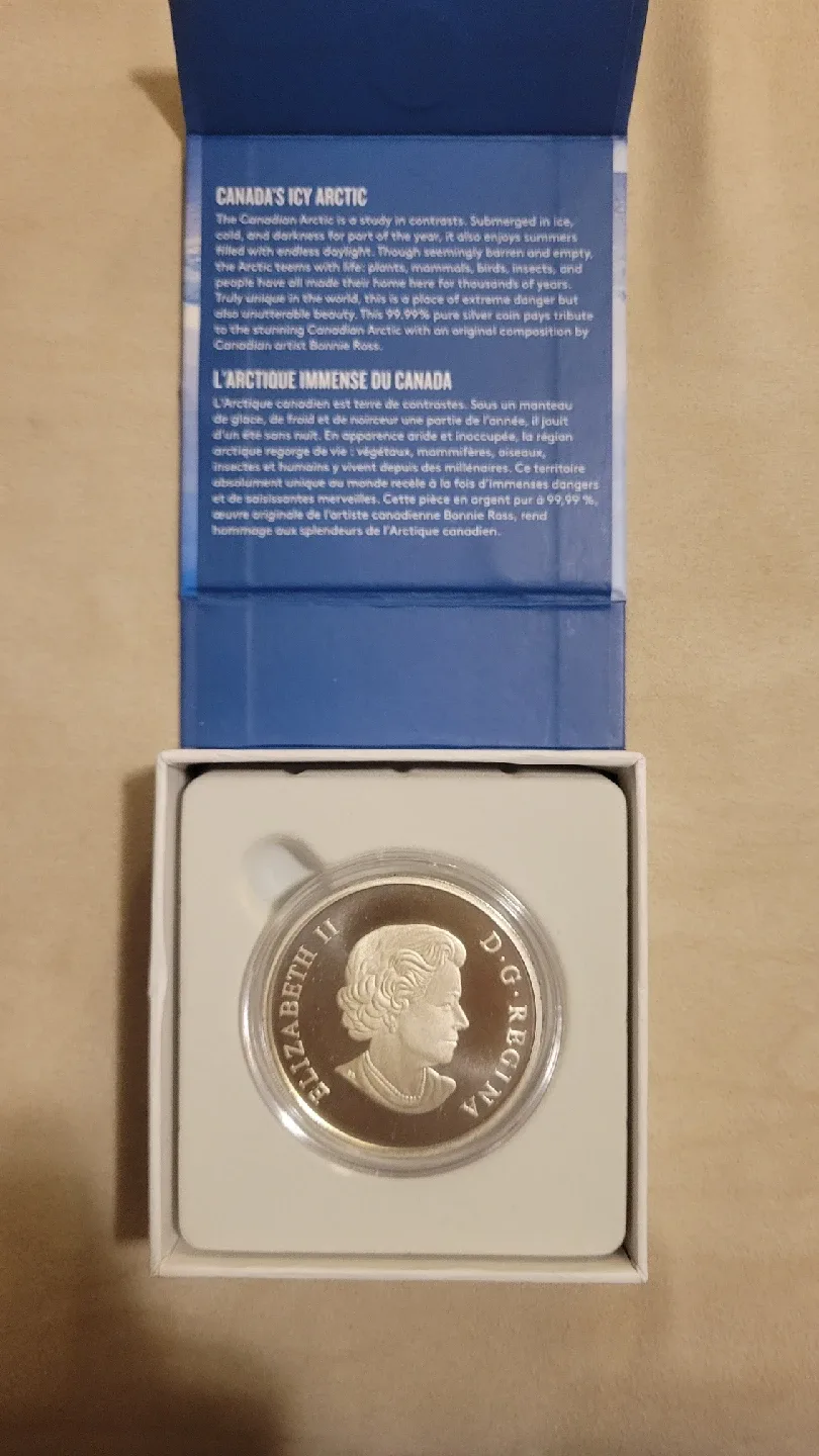Canada's Icy Arctic $200 Silver Coin image indicator(3)