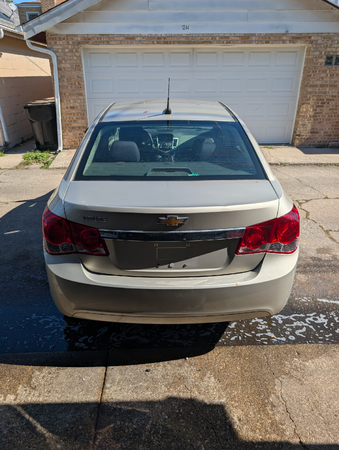 Chevrolet Cruze - 127868 miles - photo 3