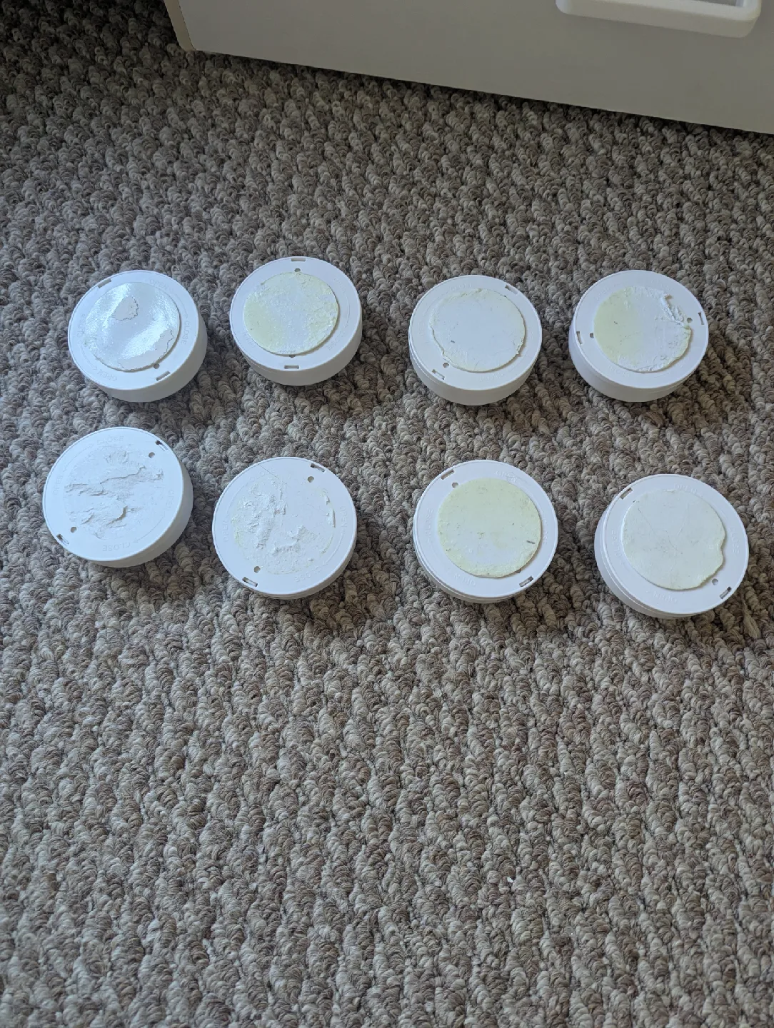 8 Puck Lights with Remotes CASH ONLY AS IS image indicator(2)