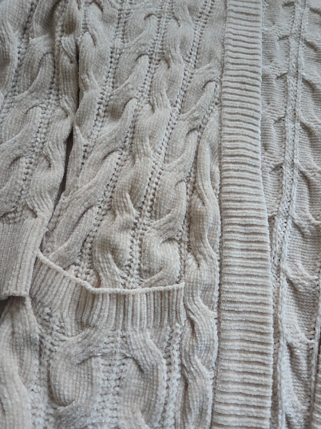 Beige Cable Knit Fuzzy Cardigan image indicator(2)