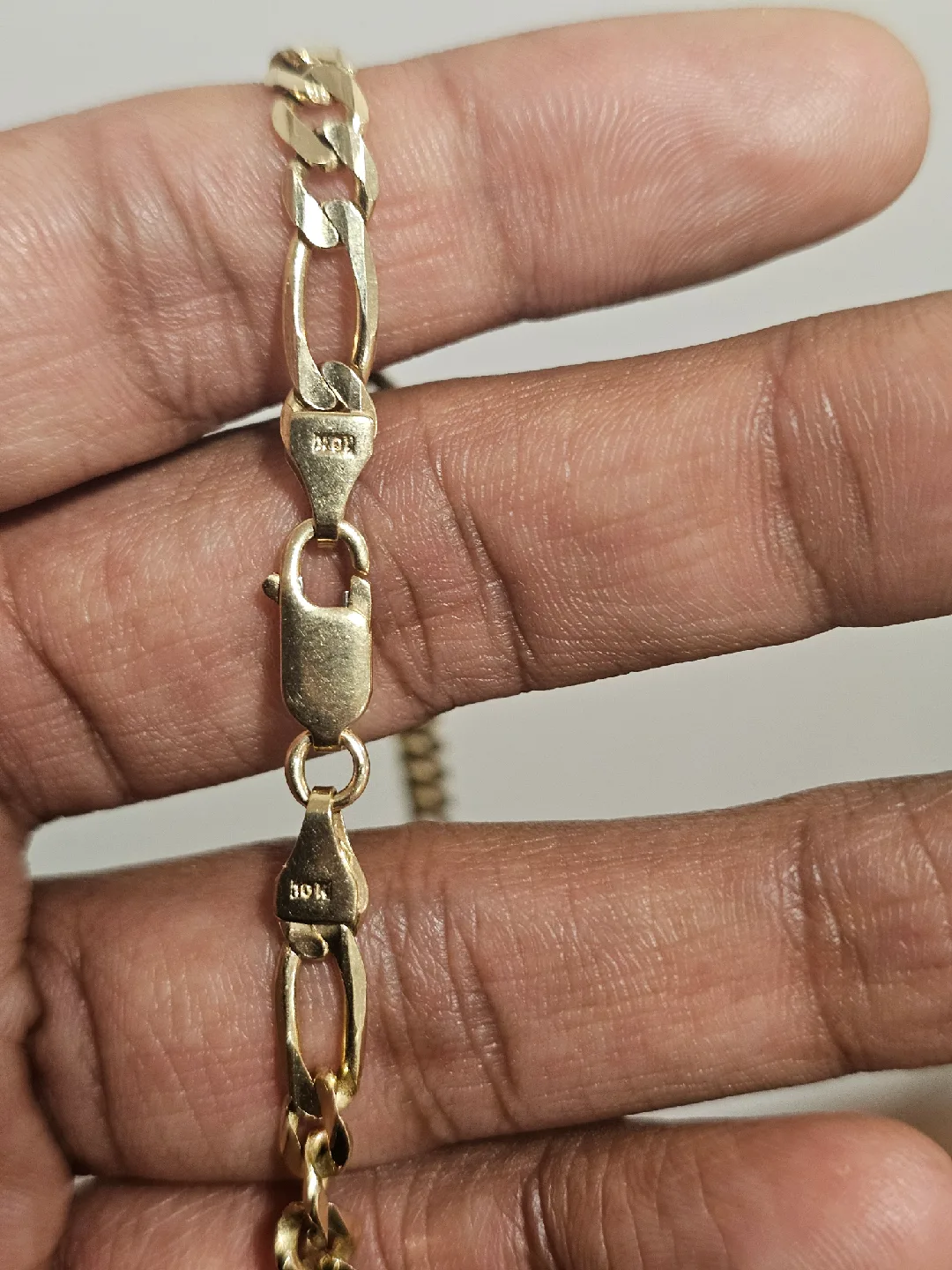 10K Gold Figaro Chain - 20 grams, 24 inches image indicator(3)