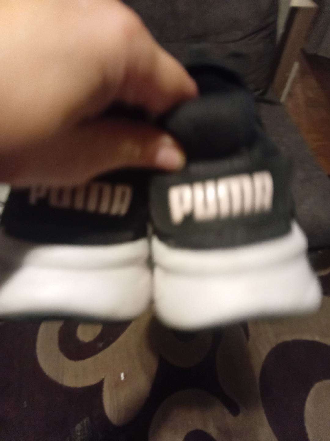 Puma Sneakers