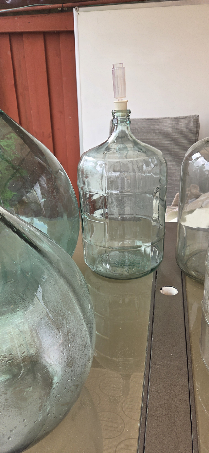 Glass Carboys & Siphon Pump - photo 4