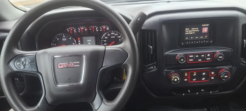 2015 GMC SIERRA 1500 4x4 image indicator(8)