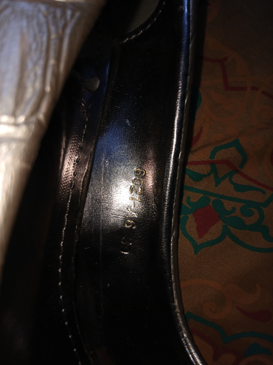 Yves Saint Laurent YSL Gold Heels Size 8.5 - photo 3