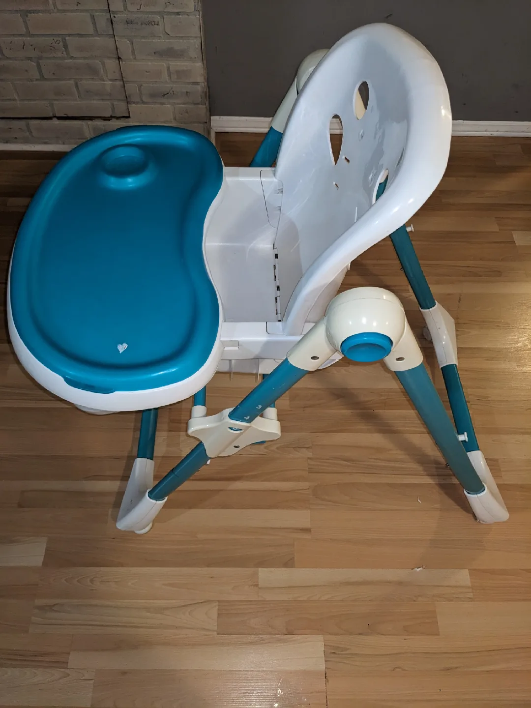Baby High Chair - White & Blue image indicator(4)
