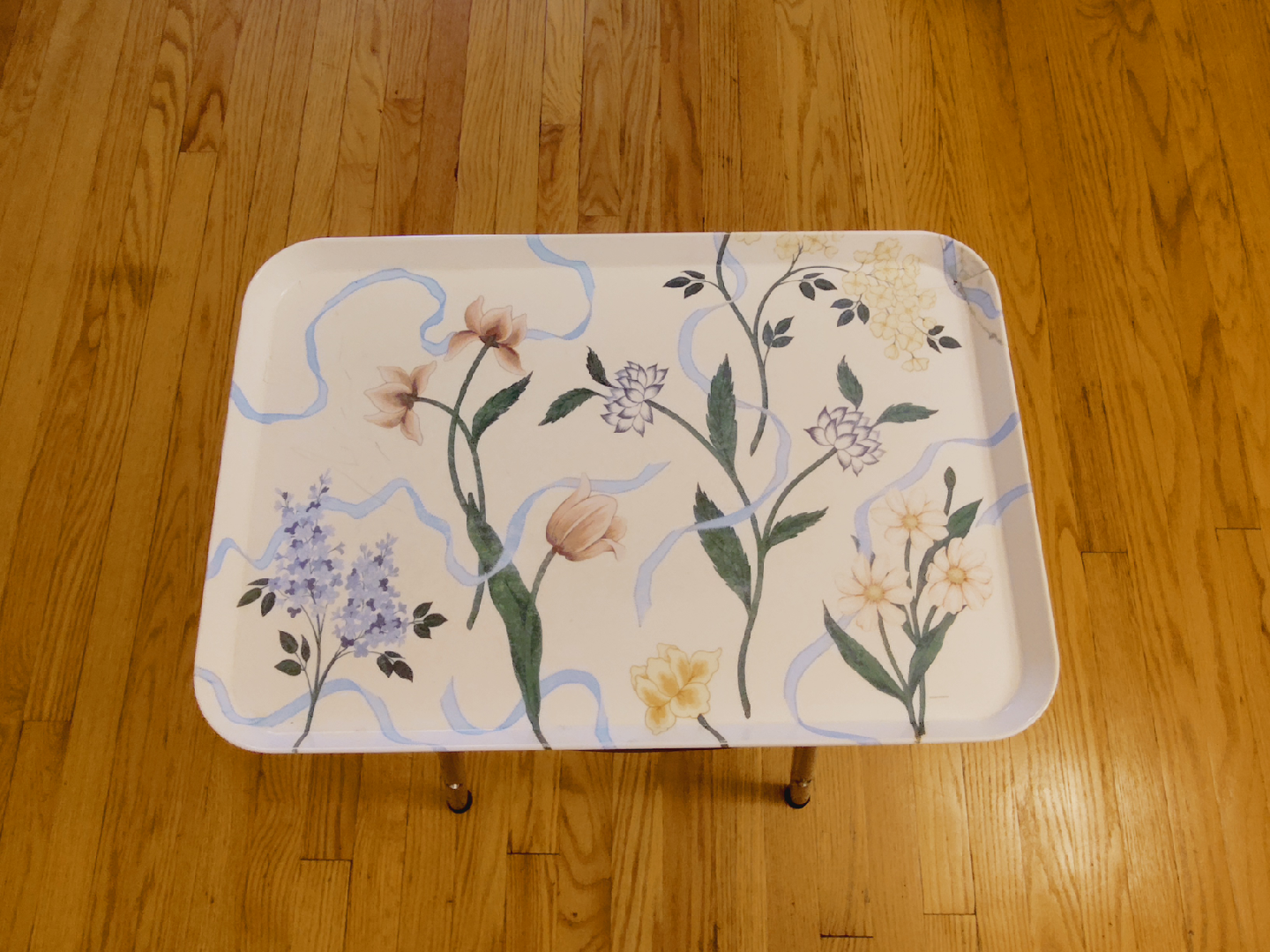 Free Vintage Floral Patterned Serving Tray Table