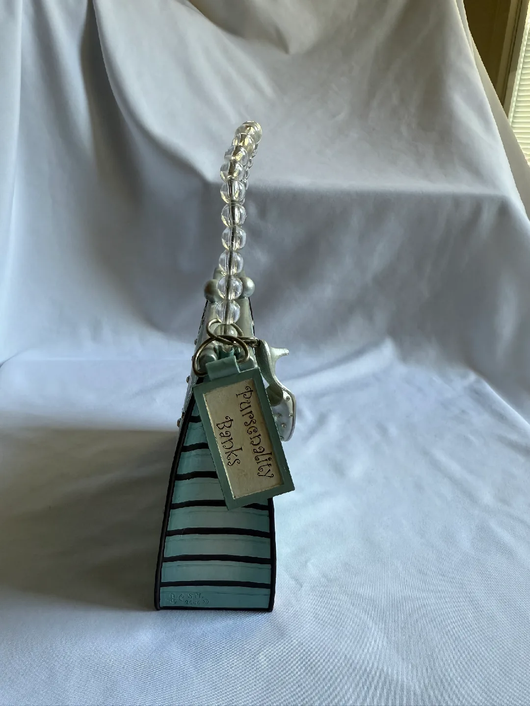 PurseNality Banks "New Shoe Fund" Coin Bank Purse image indicator(3)