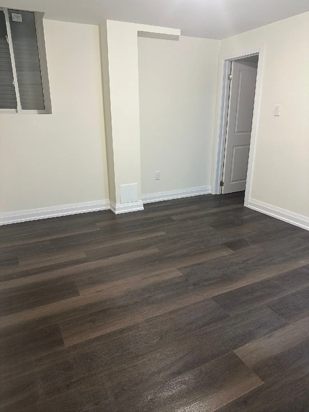 2 Bedroom Basement Apartment for Rent image indicator(3)