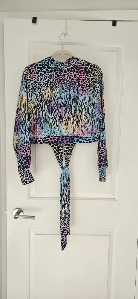 Animal Print Tie Front Top, Size Medium - photo 3