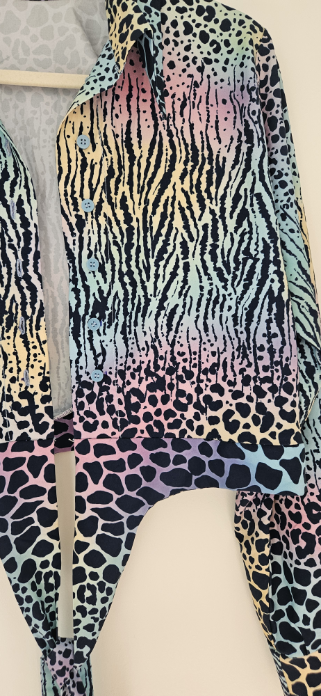 Animal Print Tie Front Top, Size Medium - photo 5