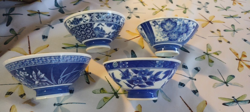 Set of 4 Blue & White Rice Bowls - photo 2