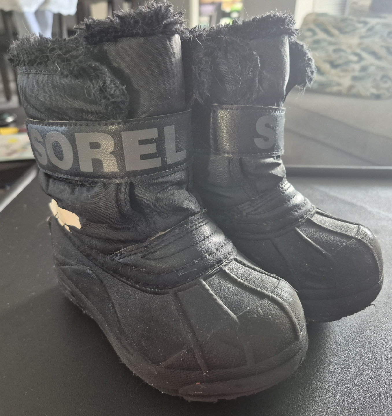Sorel Black Winter Boots -  kids Size 9 - photo 2