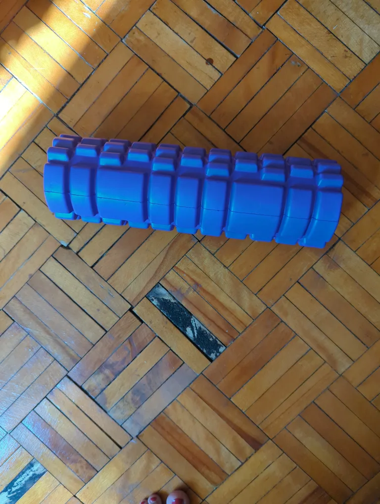 Blue Foam Roller image indicator(2)
