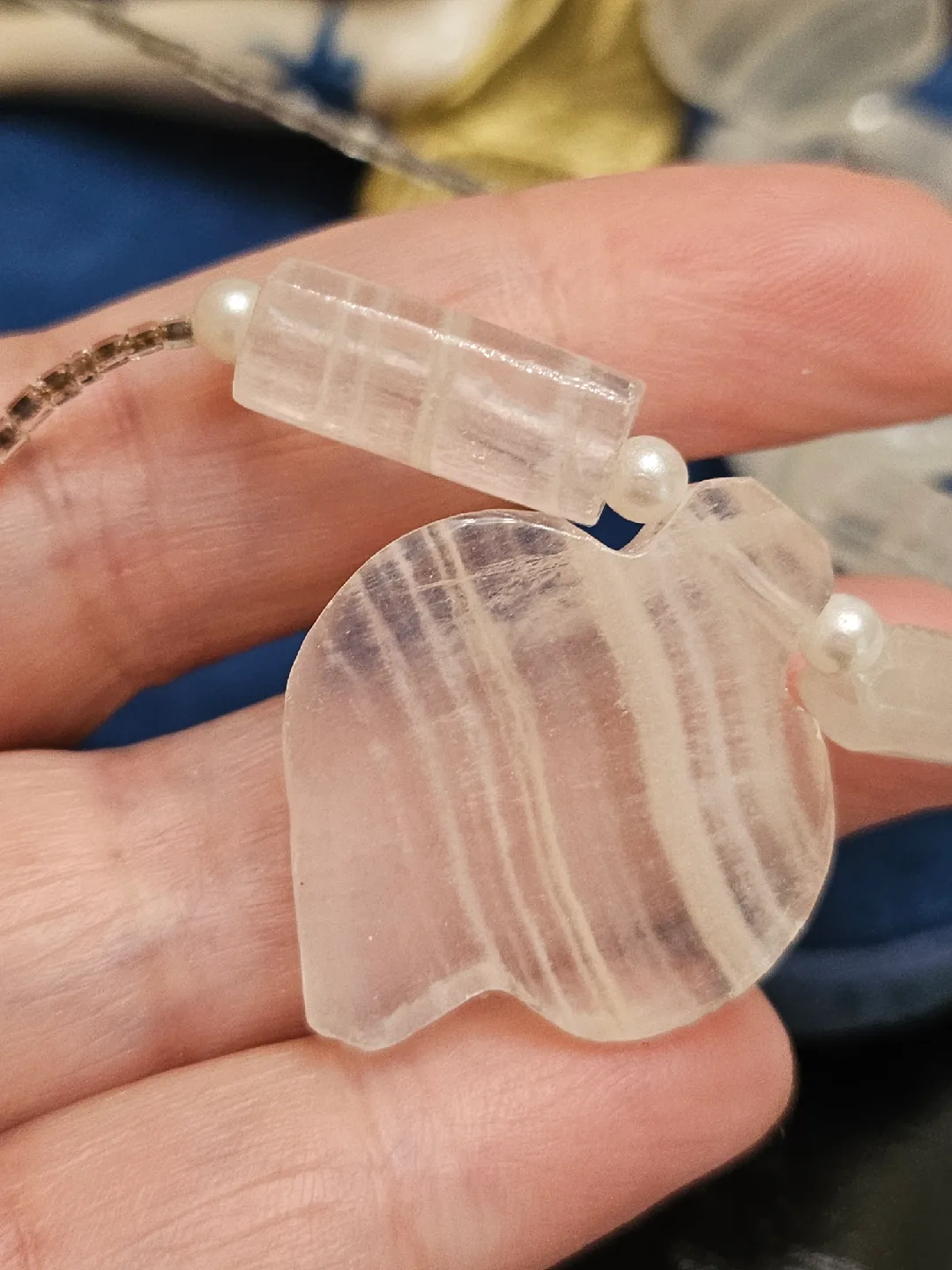 vintage clear quartz Necklace image indicator(2)