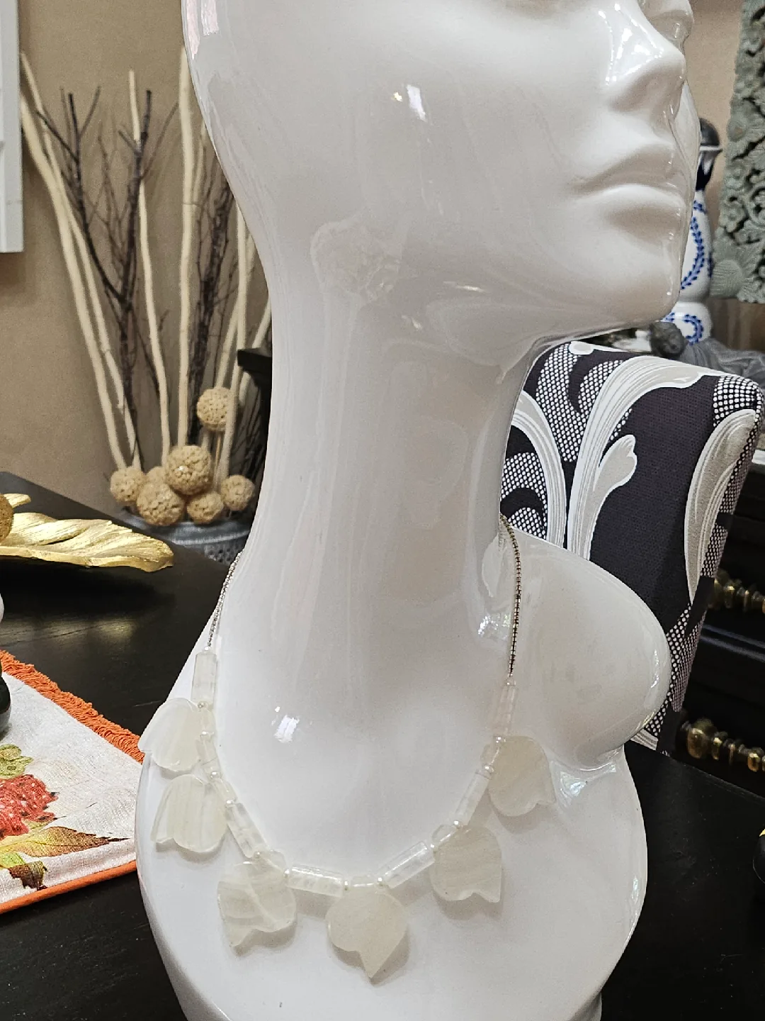 vintage clear quartz Necklace image indicator(4)