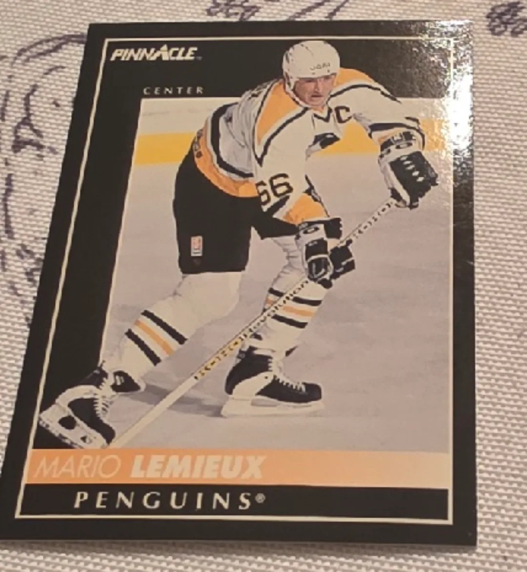 Mario Lemieux Pinnacle Hockey Card thumbnail