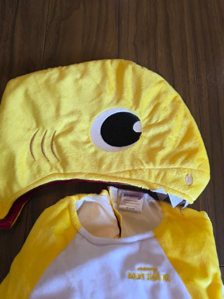 Pinkfong Baby Shark Costume (18-24 Months) image indicator(2)