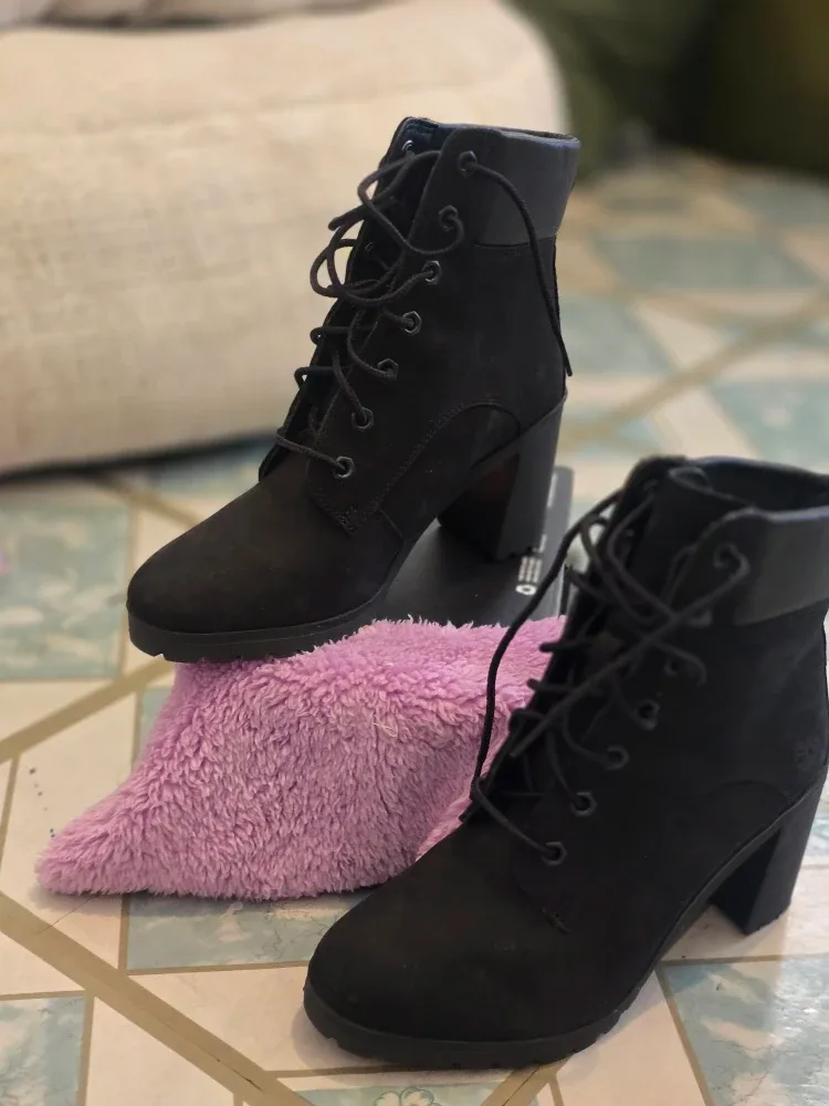 Timberland Black Suede Heeled Boots image indicator(2)