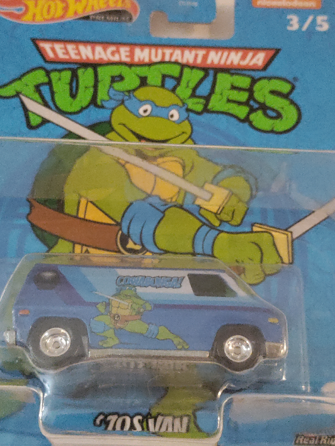 Hot Wheels TMNT '70s Van - New in Package! - photo 2