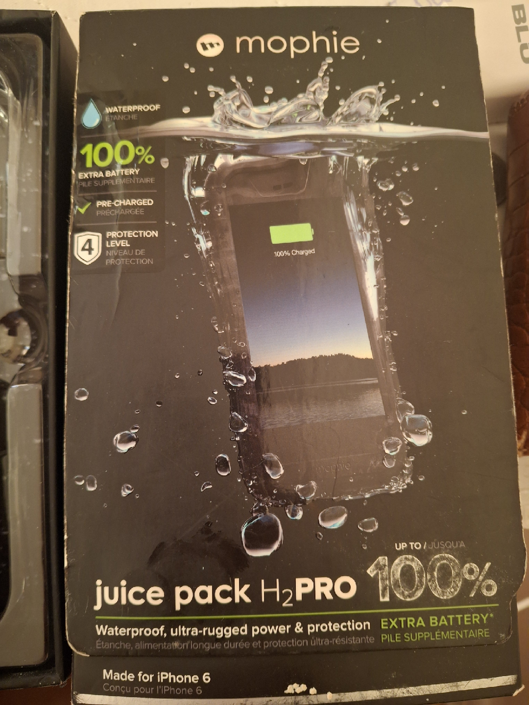 Mophie Juice Pack H2Pro iPhone 6 Waterproof Case
