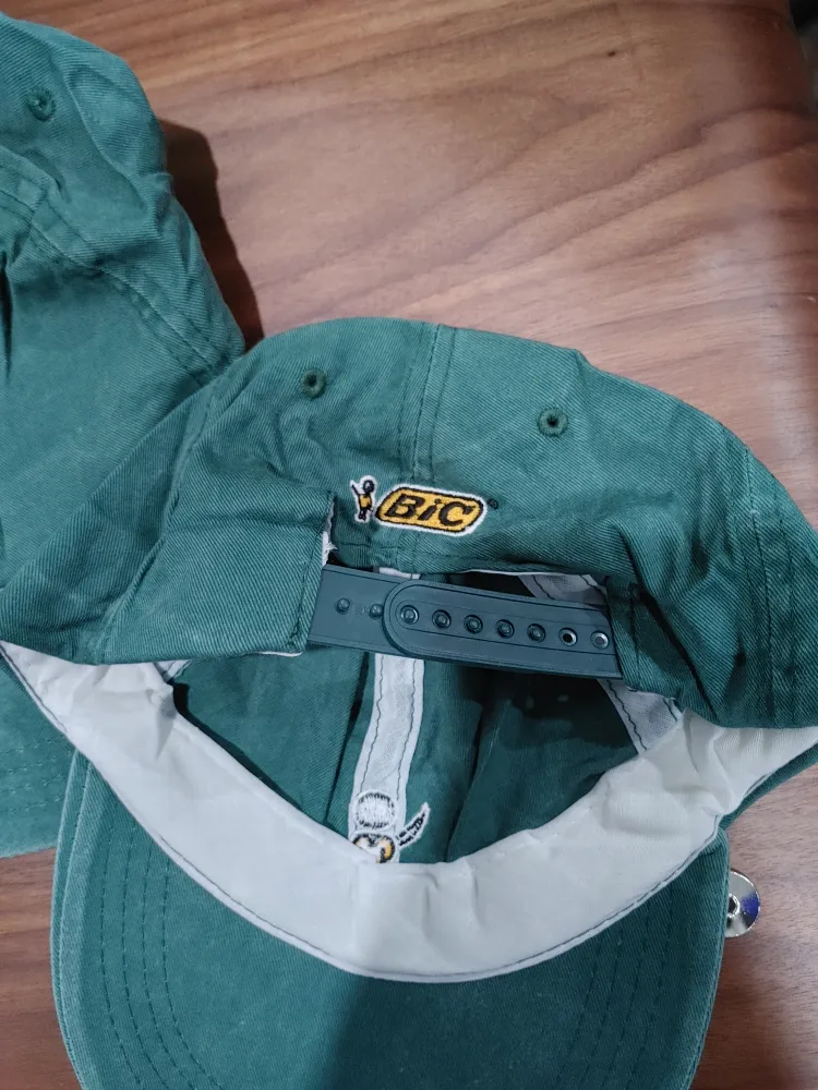 🎃TWO BRAND NEW ADJUSTABLE BIC CAPS image indicator(2)