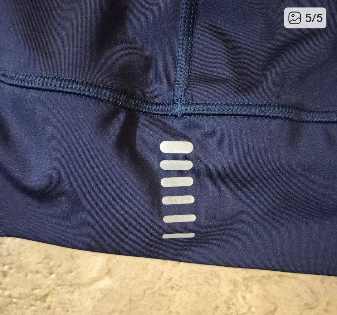 ladies  under armor  leggings image indicator(3)