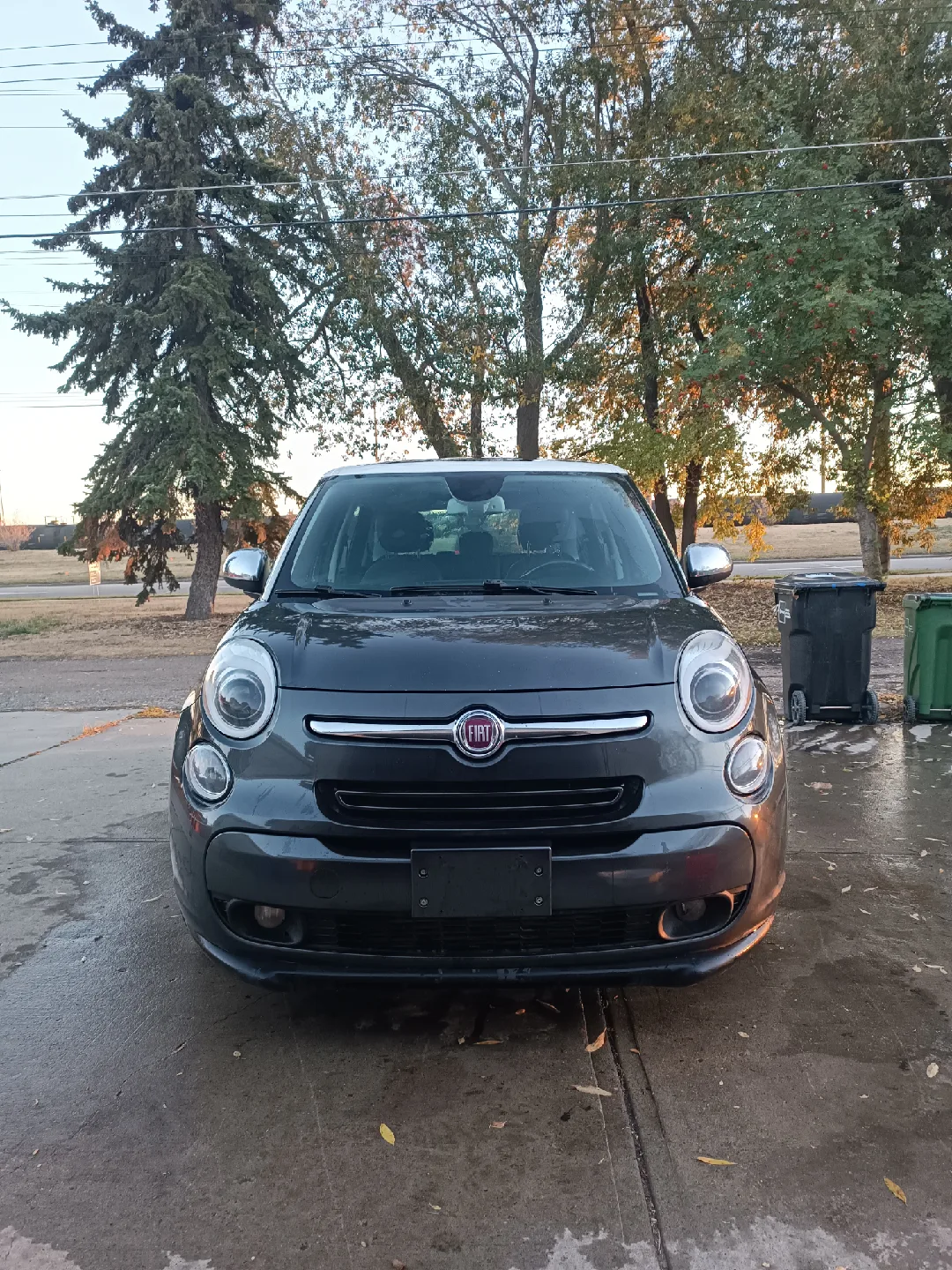 Fiat 500L (lounge) fully loaded with every option