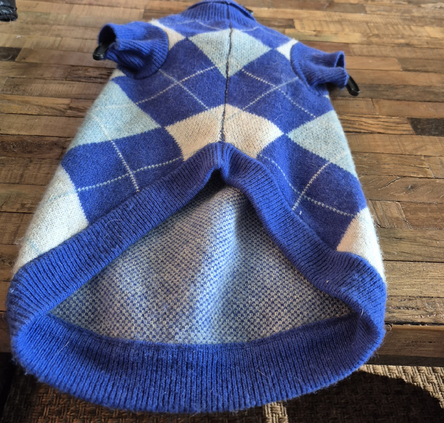 Blue Argyle Dog Sweater - Medium - photo 2