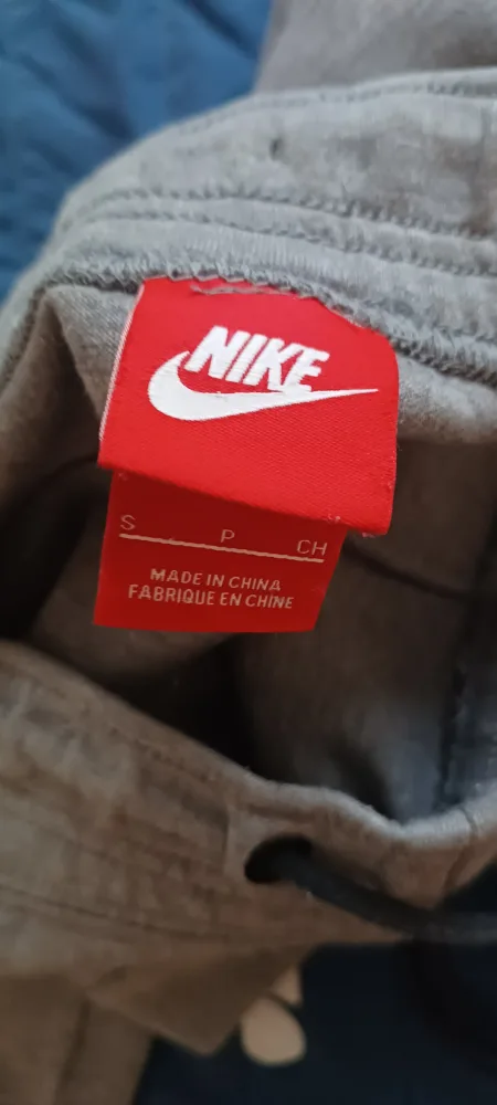 old nike tech pants image indicator(2)