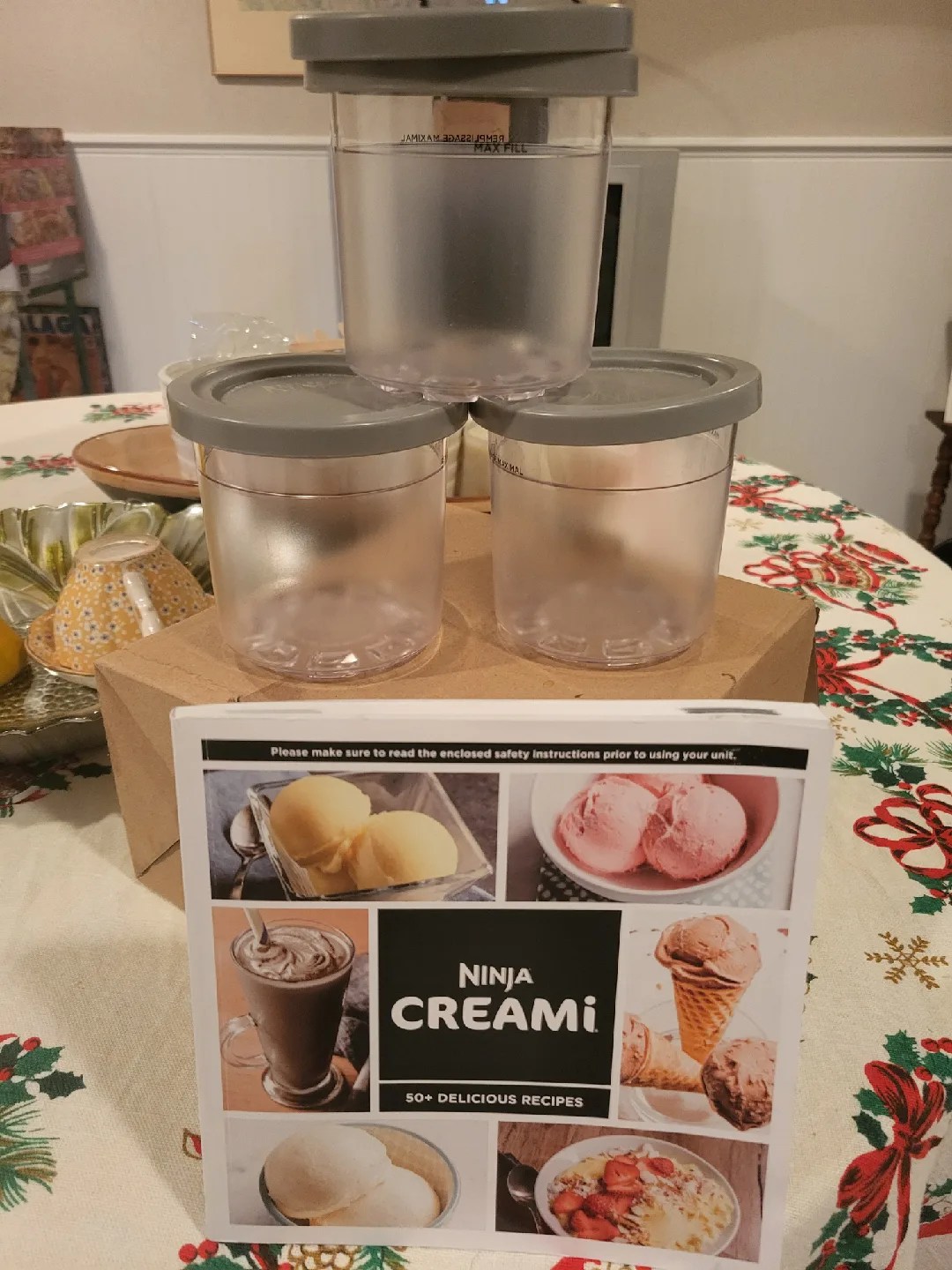 Ninja CREAMi Ice Cream Maker image indicator(2)
