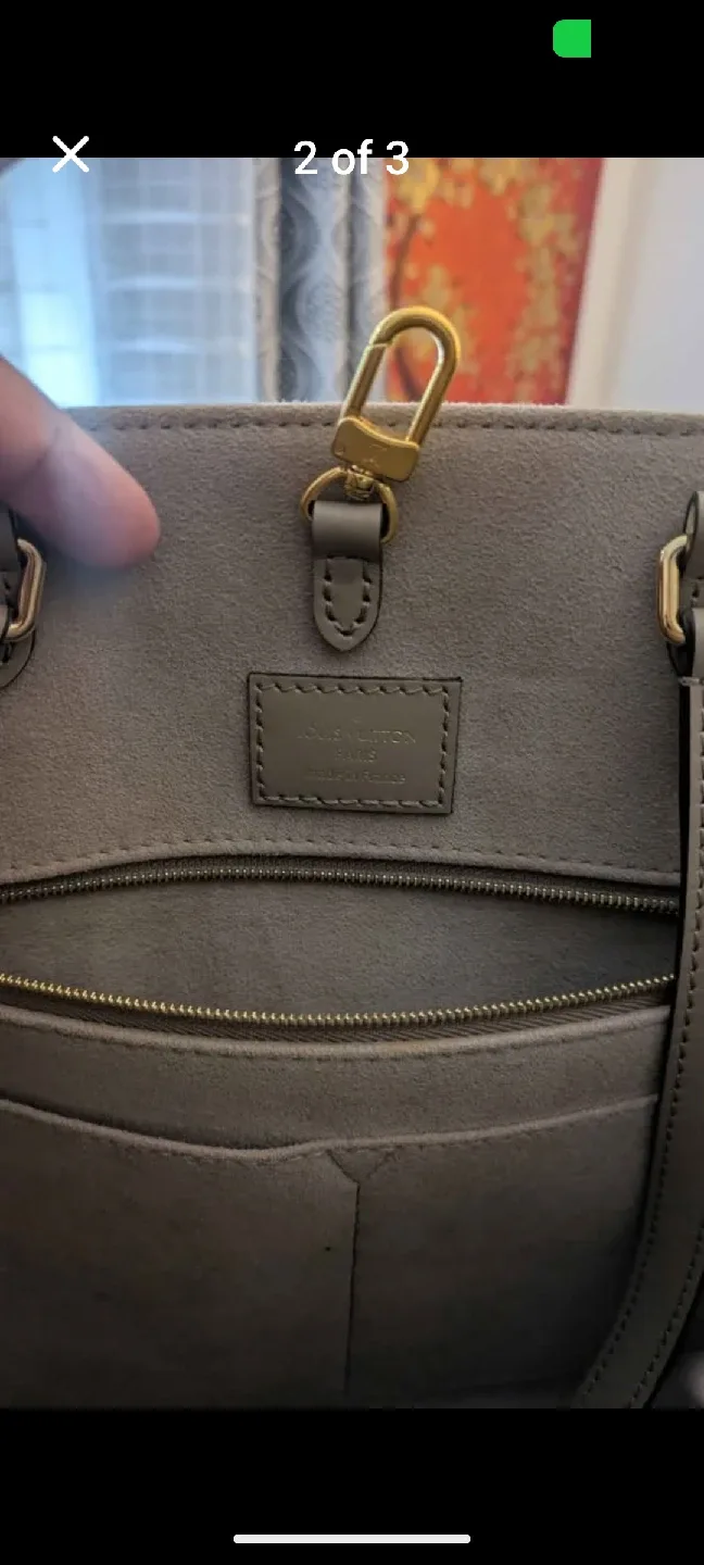 Louis Vuitton OnTheGo Tote Bag image indicator(2)