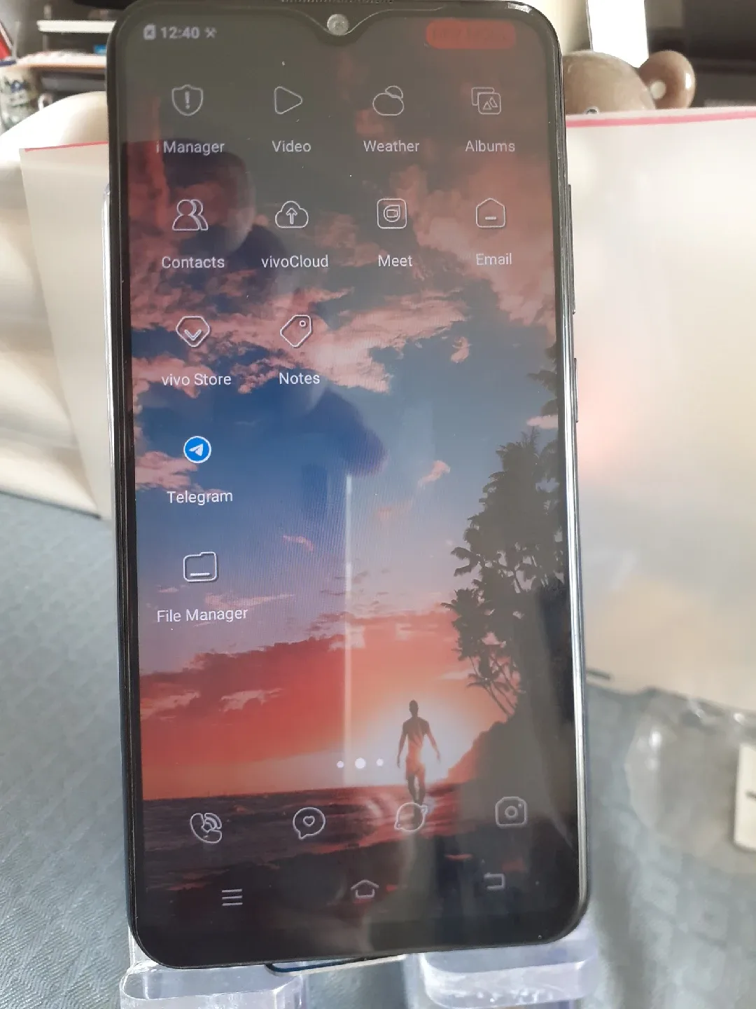 Vivo 1820 Smartphone - Blue Gradient image indicator(2)