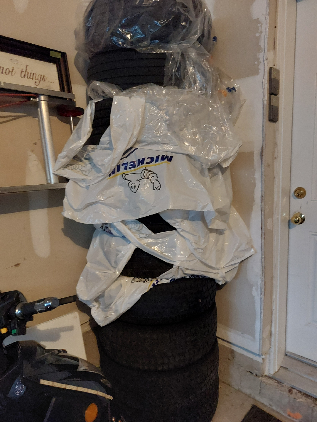 lot of 10 tires