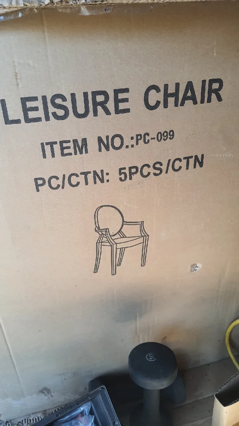 Leisure Chair PC-099 - Clear Acrylic image indicator(2)