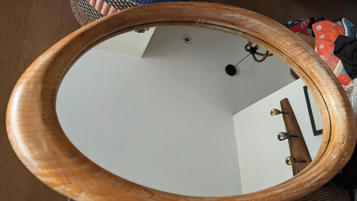 Oval Wooden Framed Mirror image indicator(3)