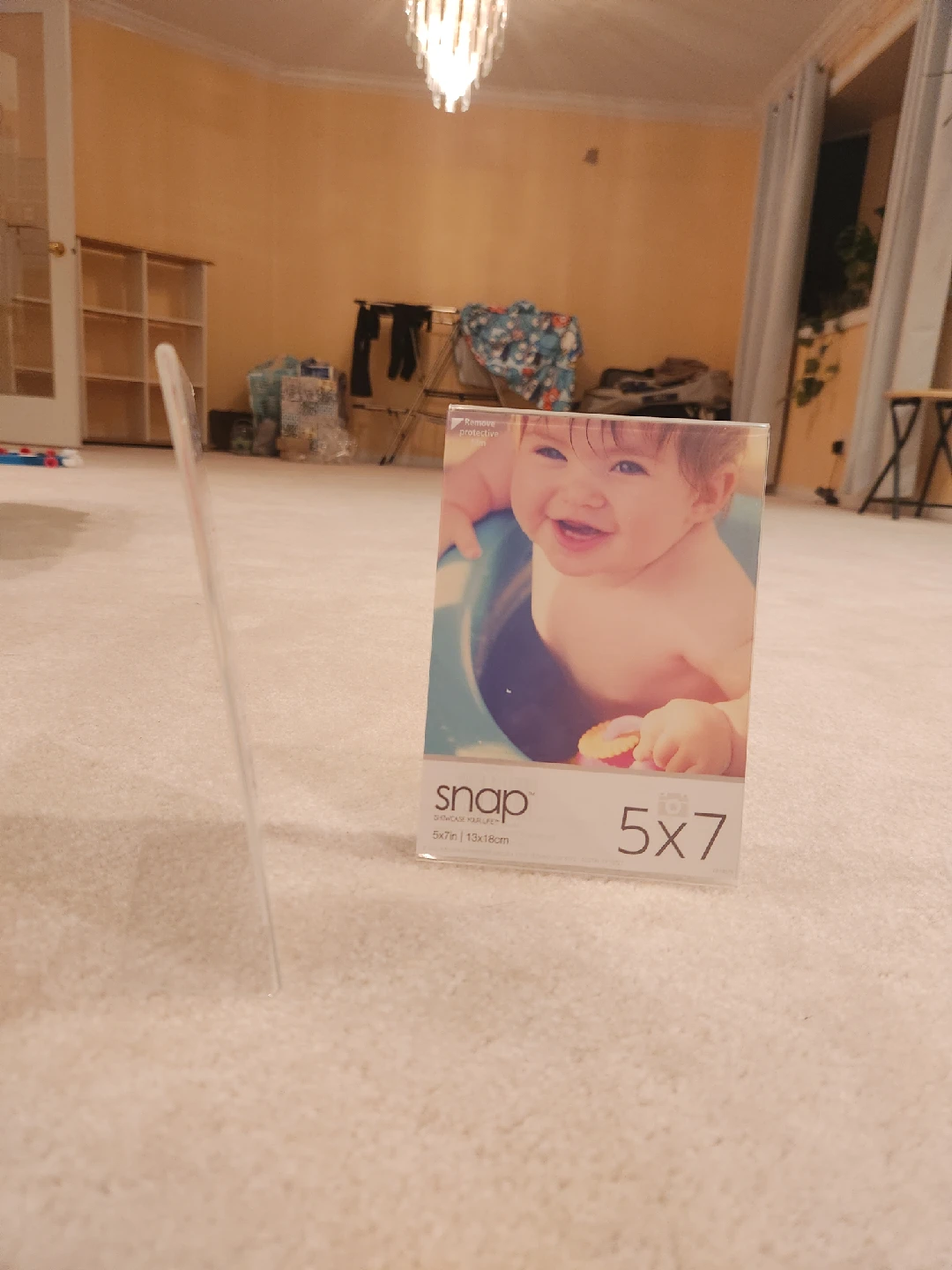 Acrylic 5x7 Display Stand