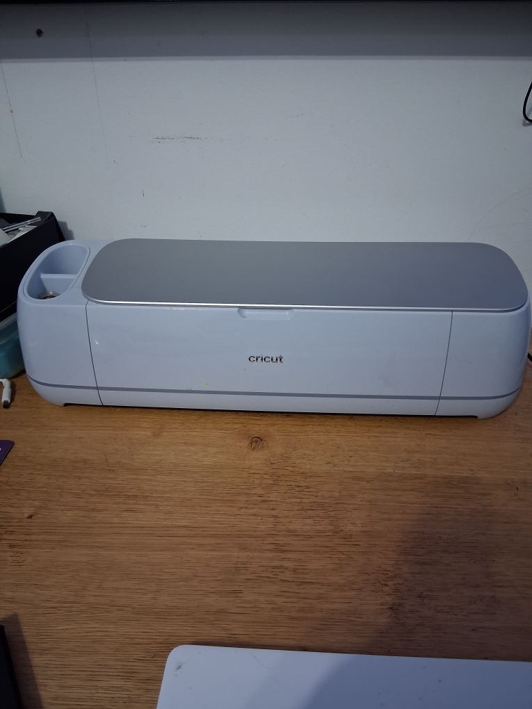 Cricut Maker 3 - DIY Crafting Machine