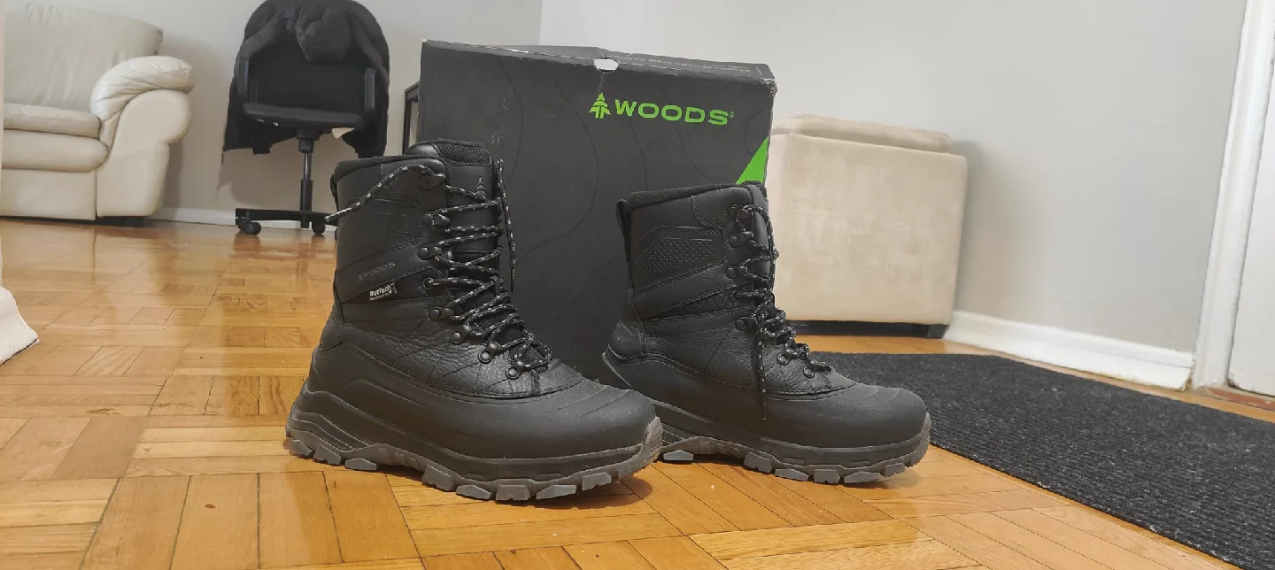 Woods Black Winter Boots with Box image indicator(2)