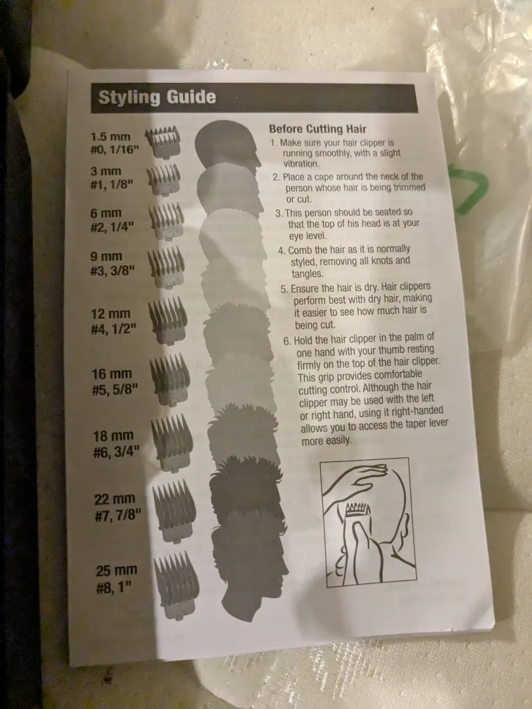 Remington Hair Clipper Set - 27 Piece Kit image indicator(3)