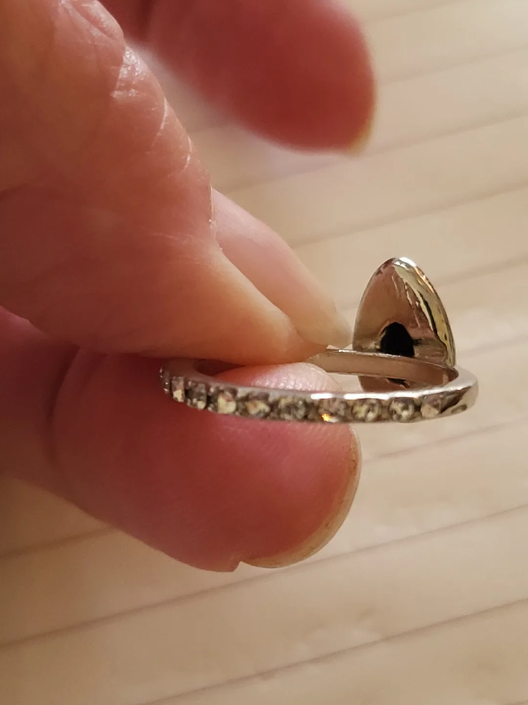 Abalone & Rhinestone Ring image indicator(3)