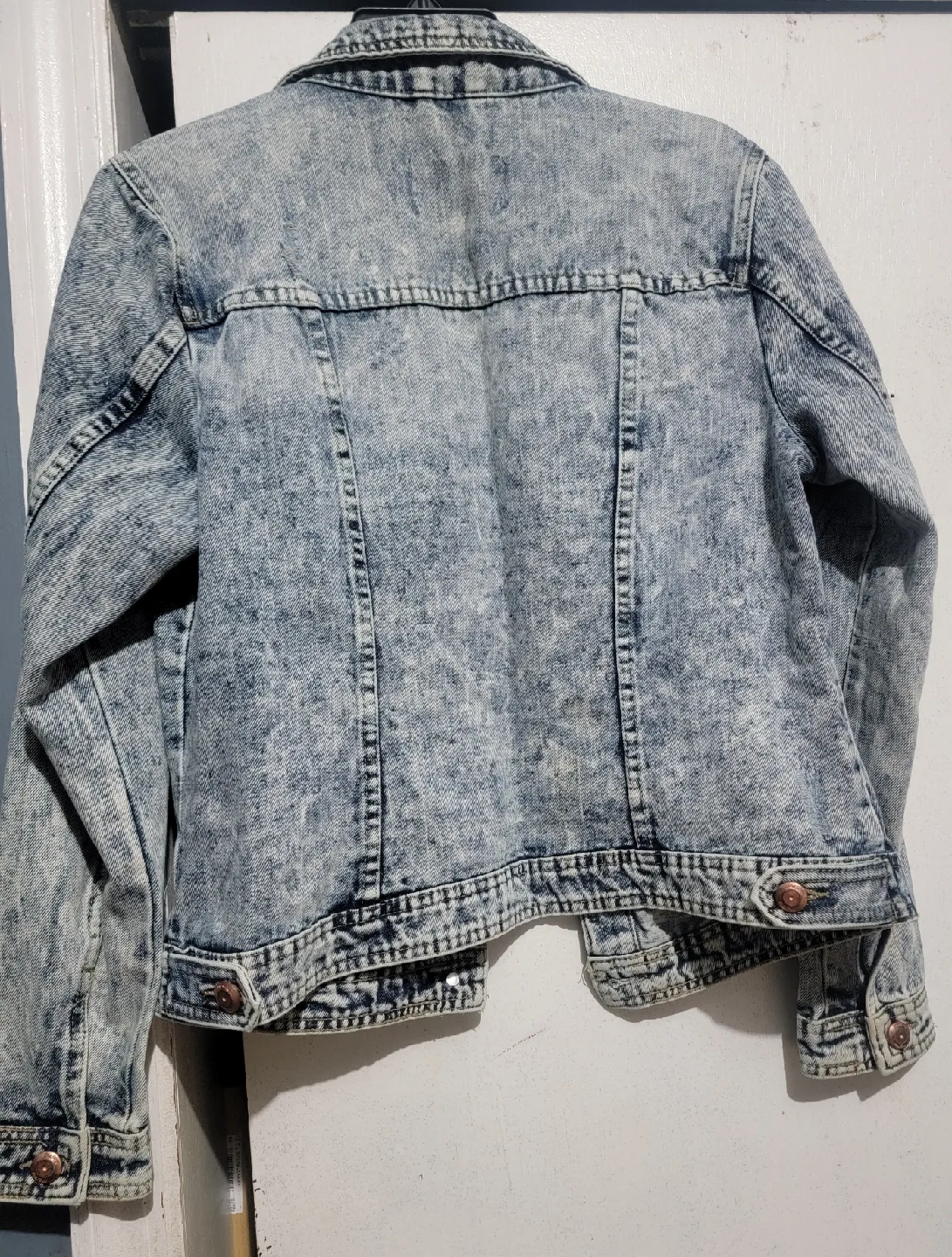 One Star Women's Denim Jacket - Size M image indicator(2)