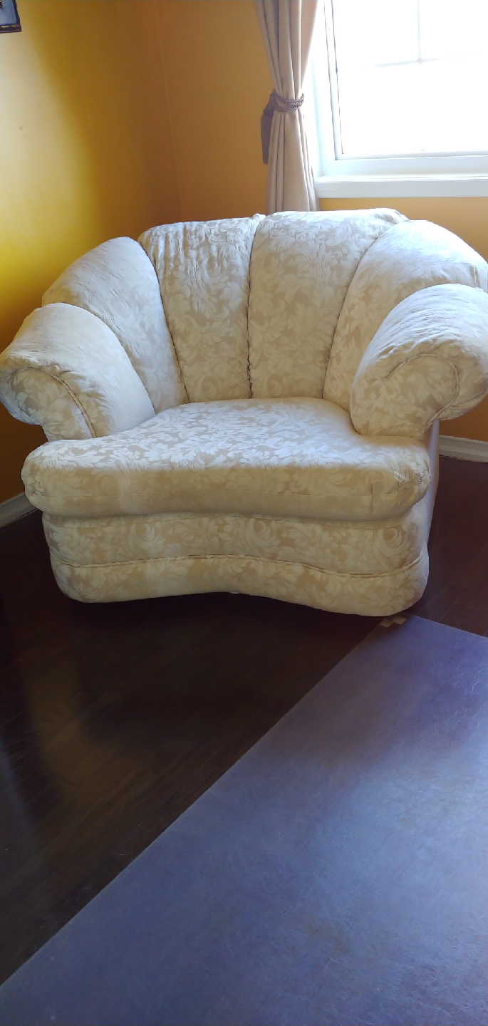 Pair of Cream Flora Accent Chair - photo 4