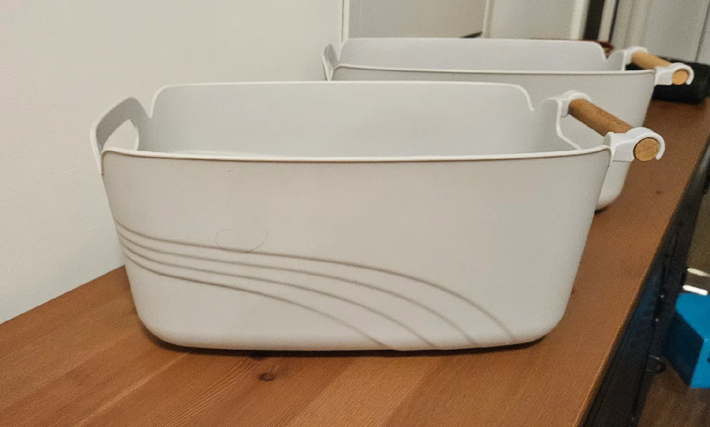 Grey Storage Bins with Wooden Handles image indicator(3)