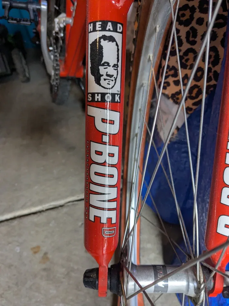 Cannondale 700 Red Mountain Bike - Size Large image indicator(4)