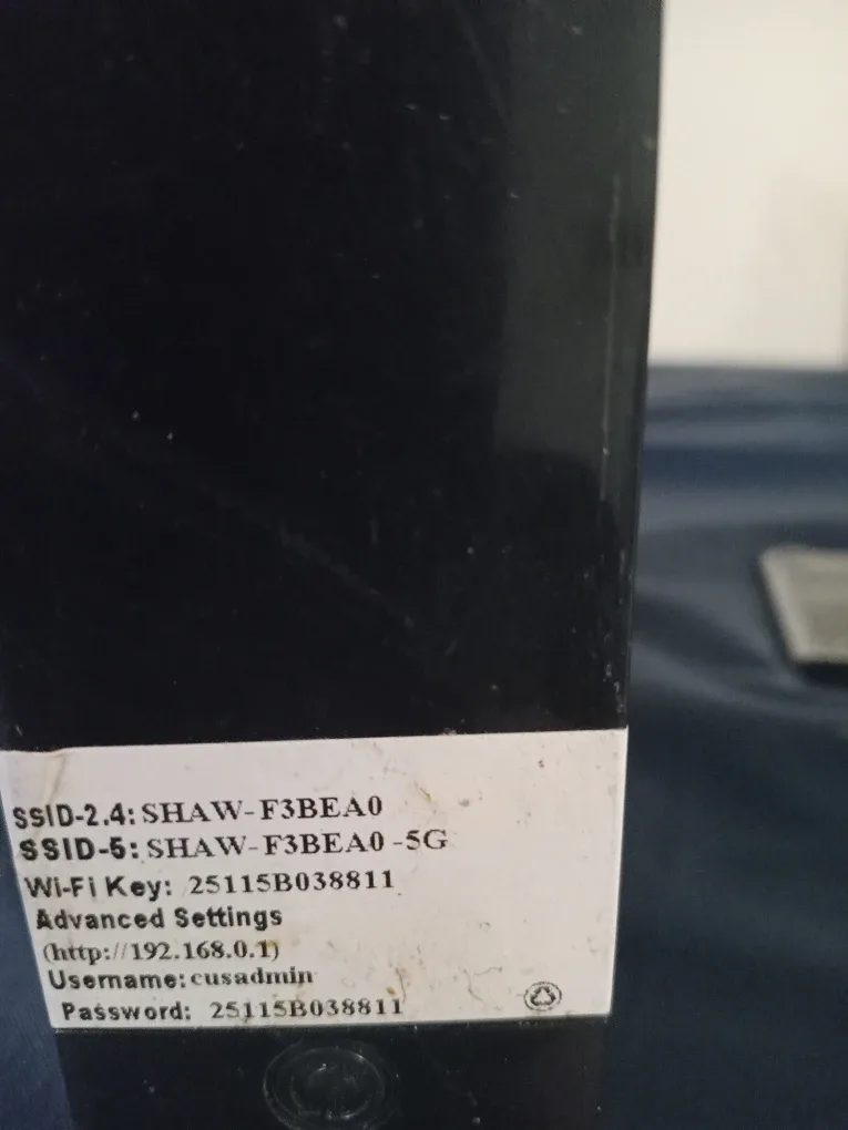 Hitron Shaw Router - Like New! image indicator(2)