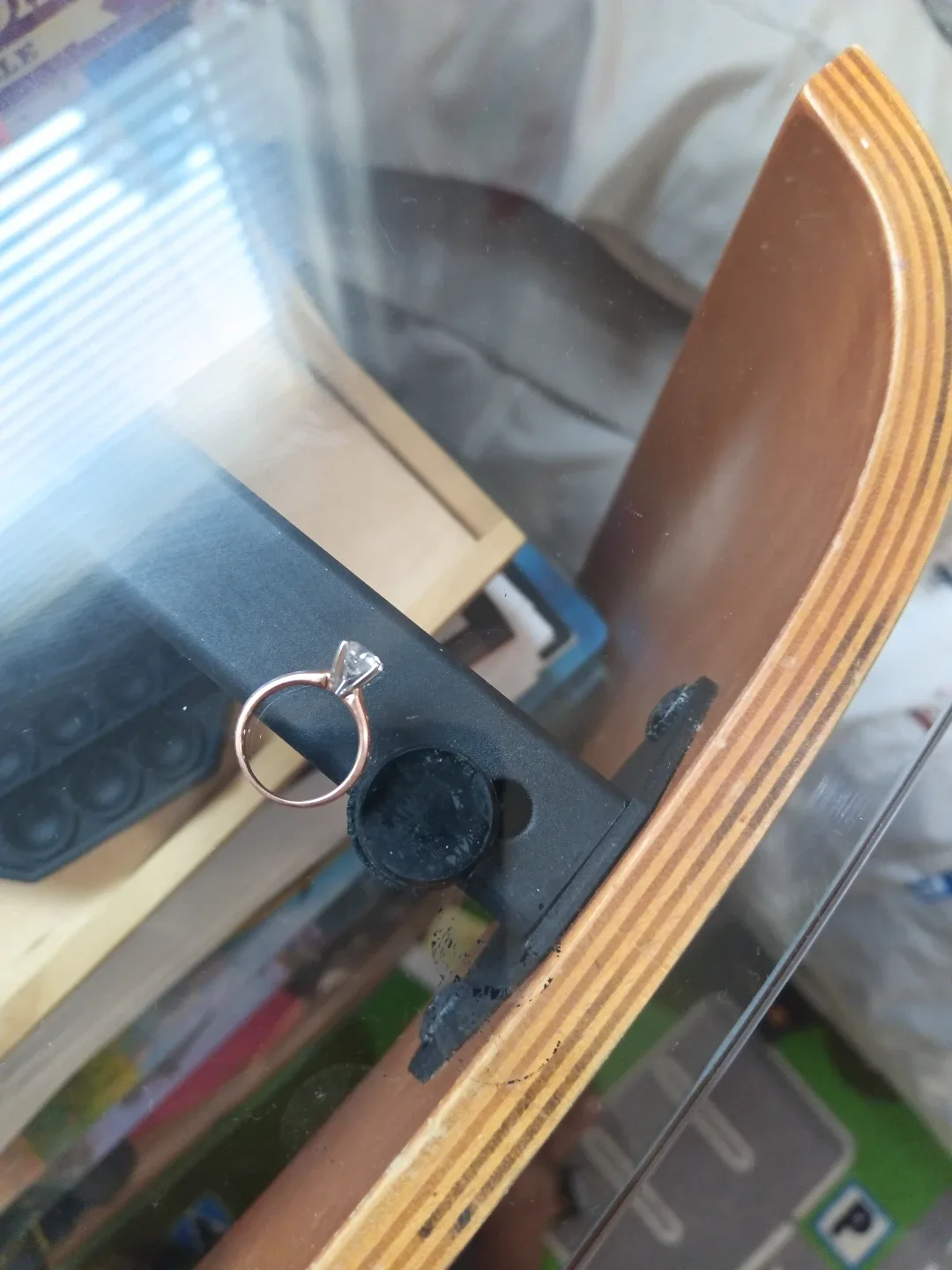 14K Gold Ring with Diamond image indicator(8)