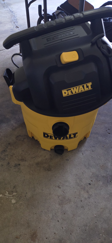 DeWalt Wet/Dry Vacuum