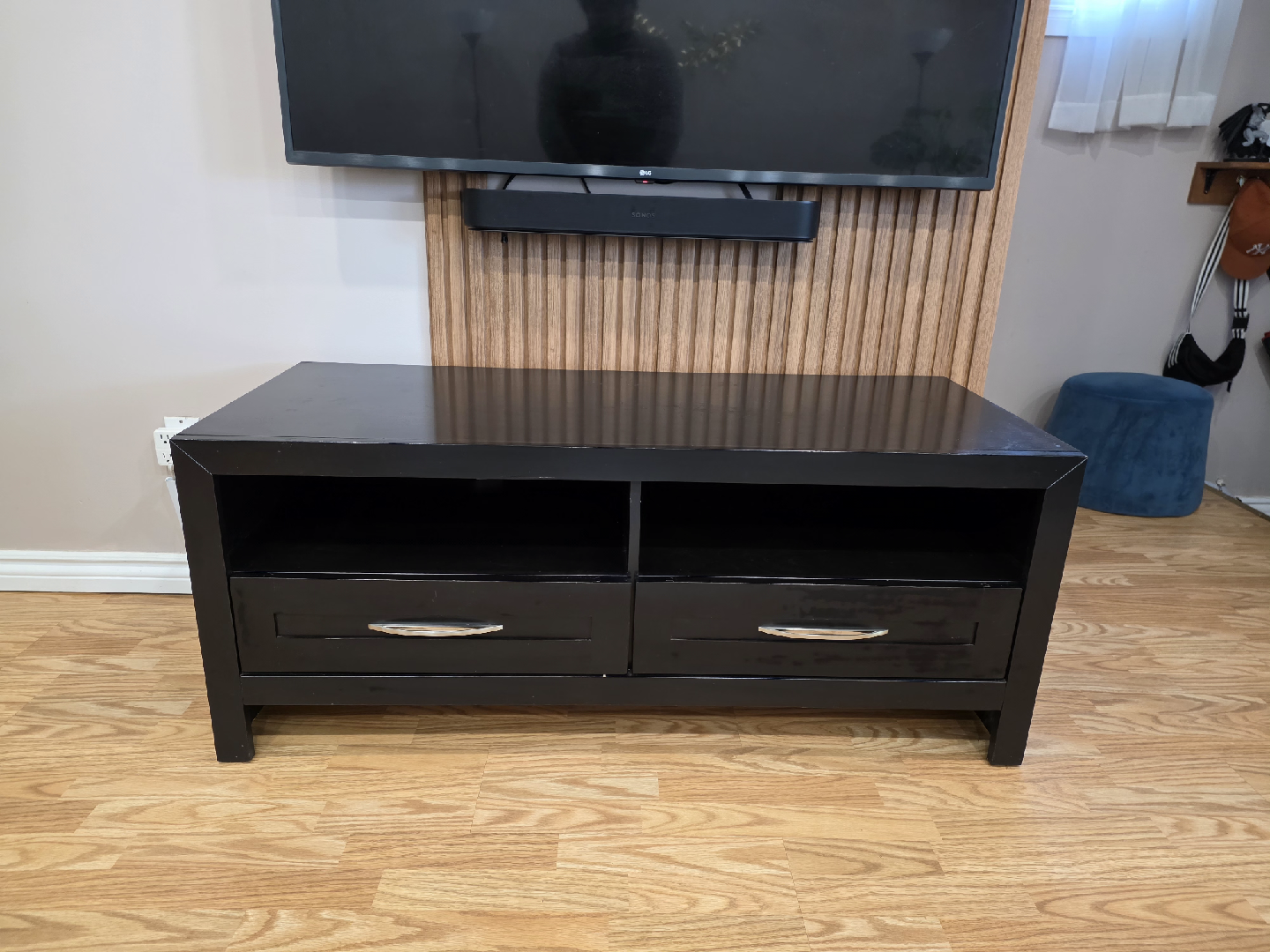 tv table